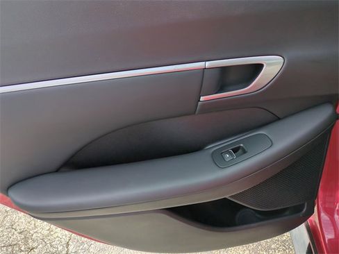 Used 2021 Hyundai Sonata SEL w/ Cargo Package image 14