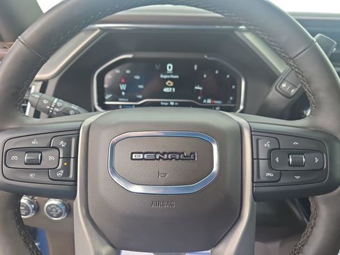Used 2025 GMC Sierra 3500 Denali w/ Denali Reserve Package AWD/4WD image 14