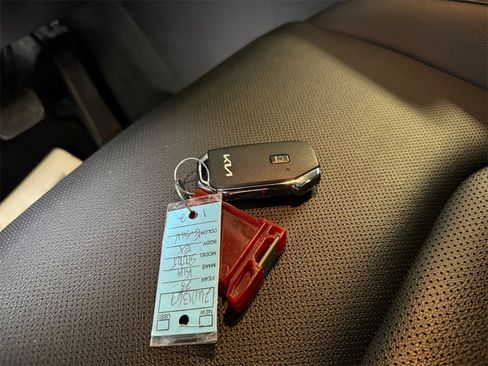 Certified 2023 Kia Sportage EX image 32