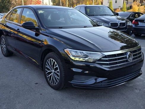 Used 2021 Volkswagen Jetta S w/ Driver Assistance Package FWD image 3
