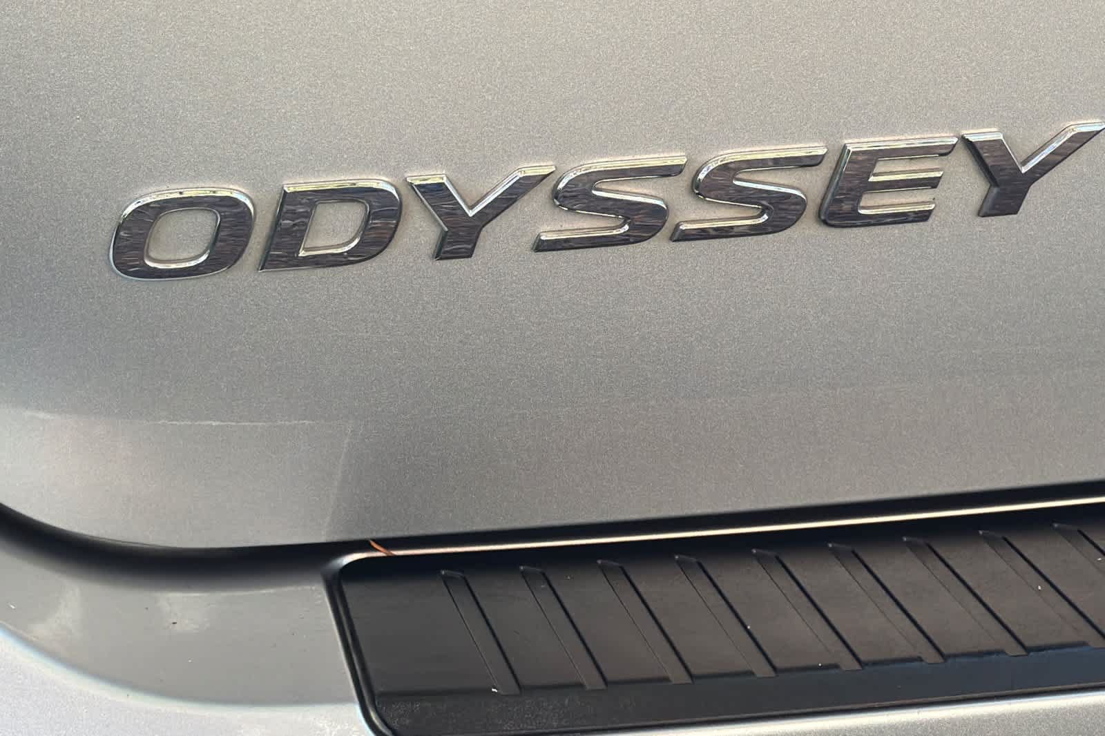 Used 2025 Honda Odyssey EX-L image 12
