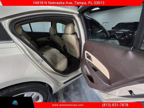 Used 2014 Chevrolet Cruze LTZ w/ Enhanced Safety Package image 29