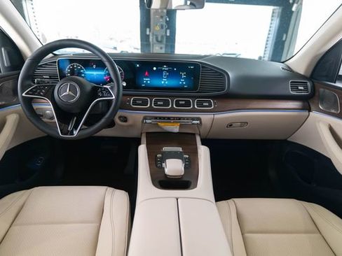 New 2026 Mercedes-Benz GLE 350 4MATIC image 11