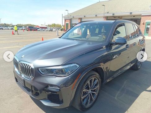 Used 2019 BMW X5 xDrive50i w/ M Sport Package AWD/4WD image 3