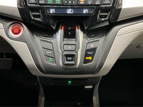 Used 2019 Honda Odyssey EX-L image 21