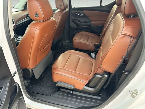 Used 2020 Chevrolet Traverse High Country image 29