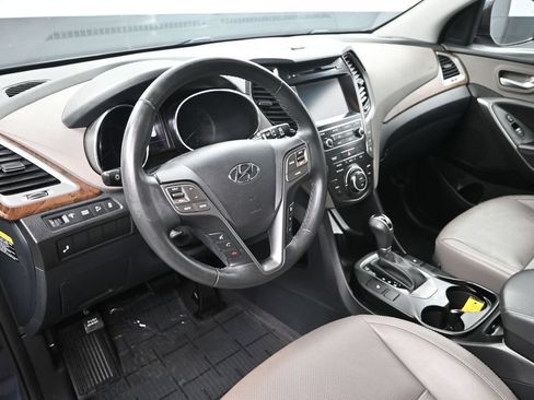Used 2019 Hyundai Santa Fe XL SE w/ SE Premium Package 02 FWD image 13