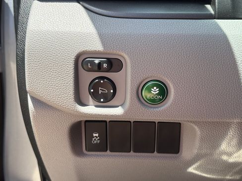 Certified 2018 Honda Pilot EX-L image 12