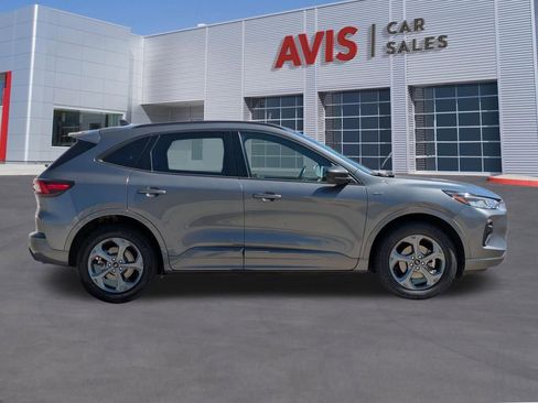 Used 2024 Ford Escape ST-Line image 5