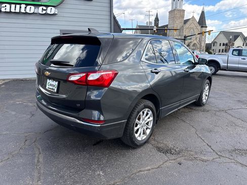 Used 2020 Chevrolet Equinox LT w/ Driver Convenience Package image 5