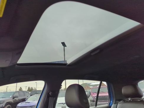 Used 2021 Volkswagen GTI Autobahn image 11