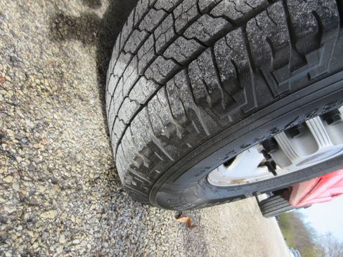 Used 2017 GMC Savana 3500 image 21