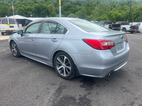 Used 2015 Subaru Legacy 3.6R Limited AWD/4WD image 7