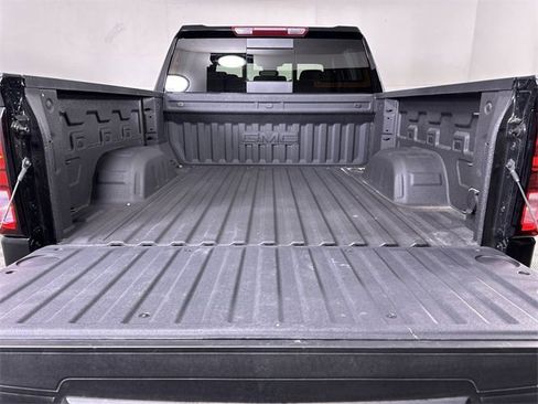 New 2025 GMC Sierra 1500 Elevation image 26