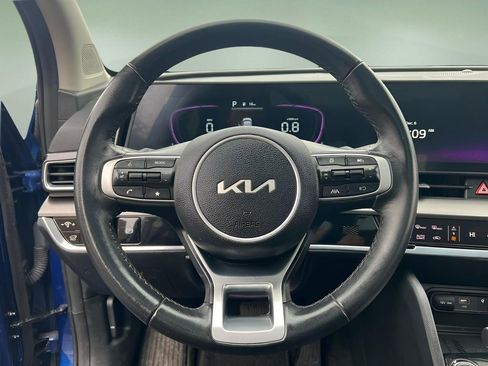 Used 2025 Kia Sportage EX w/ Premium Package image 14