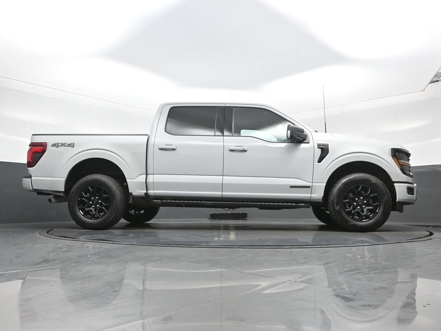 Used 2024 Ford F150 XLT w/ Equipment Group 302A MID AWD/4WD image 35