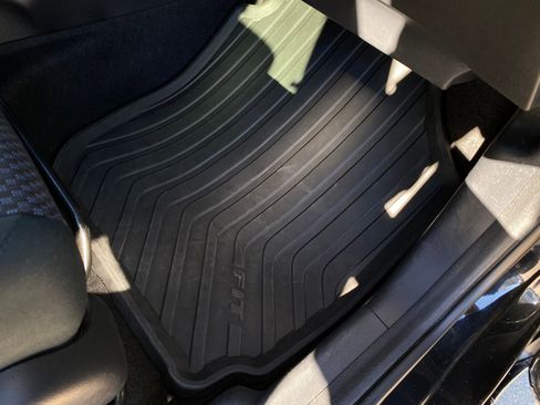 Used 2020 Honda Fit LX image 21