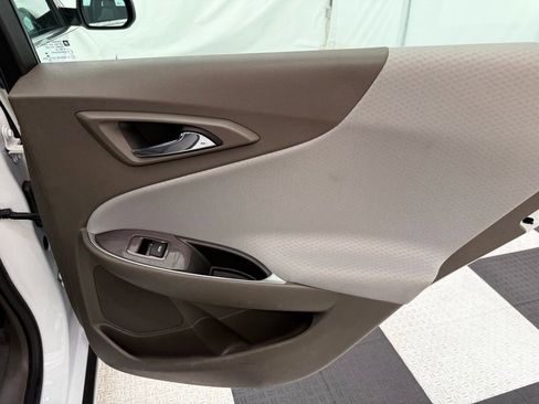 Used 2020 Chevrolet Malibu LT w/ Fleet LT Safety Plus Package image 22