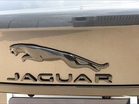 New 2024 Jaguar XF R-Dynamic SE image 9