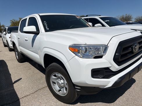 Used 2023 Toyota Tacoma SR image 3