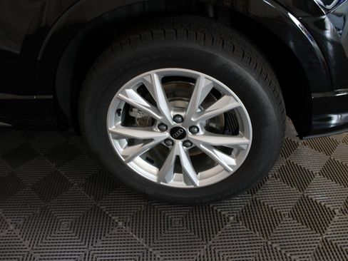 New 2025 Audi Q3 2.0T Premium image 21