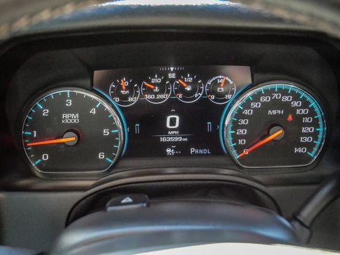 Used 2017 GMC Yukon XL Denali w/ Open Road Package image 36