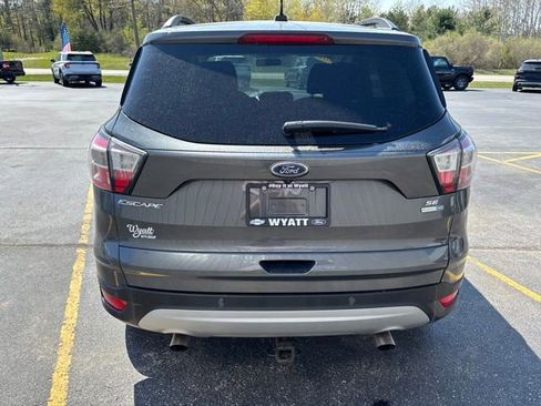 Used 2017 Ford Escape SE w/ Equipment Group 201A AWD/4WD image 7