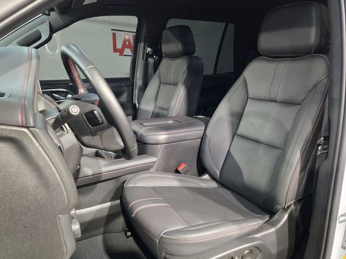 Used 2023 Chevrolet Tahoe RST image 25