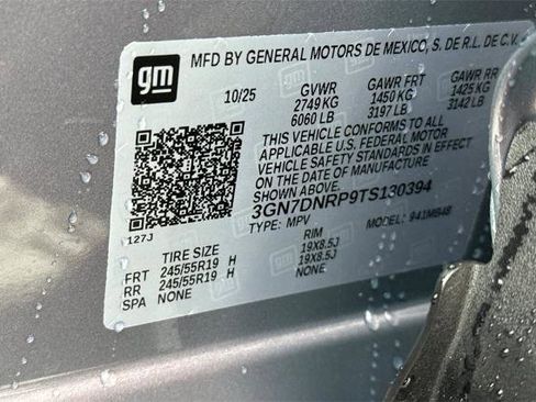 New 2026 Chevrolet Equinox EV LT image 25