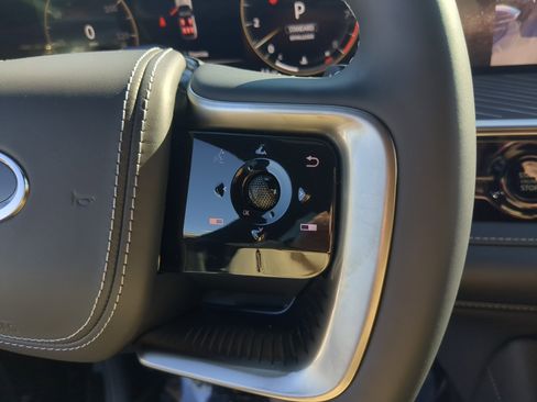 New 2026 INFINITI QX80 Autograph w/ Premium Cargo Package image 13