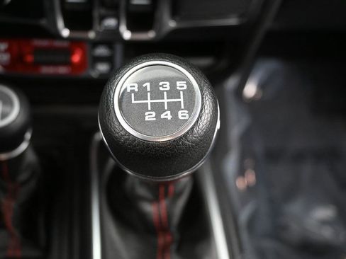 Used 2021 Jeep Wrangler Unlimited Rubicon w/ Safety Group AWD/4WD image 13
