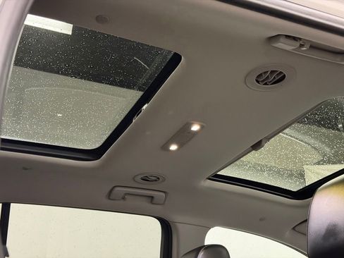 Used 2019 GMC Acadia SLT image 18