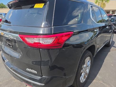 Used 2020 Chevrolet Traverse High Country AWD/4WD image 6