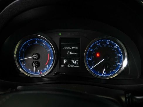 Used 2017 Toyota Corolla LE FWD image 16