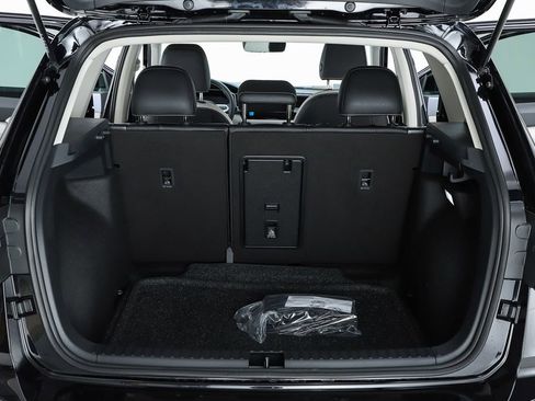 New 2026 Volkswagen Taos SE FWD image 66