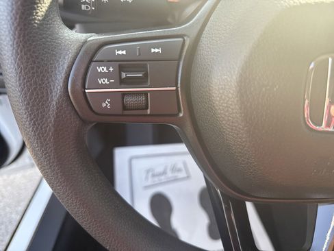 Used 2025 Honda Accord SE image 17