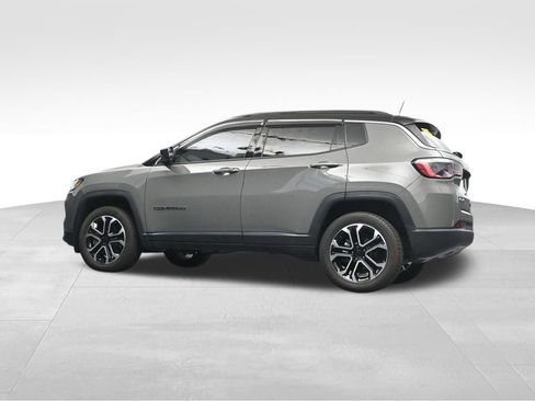 Used 2023 Jeep Compass Limited AWD/4WD image 11