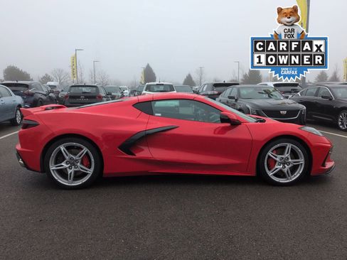 Used 2020 Chevrolet Corvette Stingray w/ 3LT Preferred Equipment Group image 9