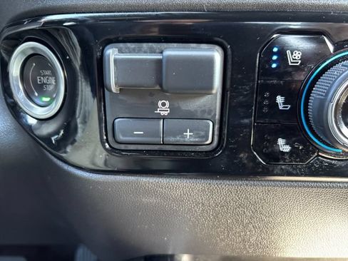 Used 2024 Chevrolet Silverado 1500 ZR2 w/ ZR2 Bison Edition AWD/4WD image 23