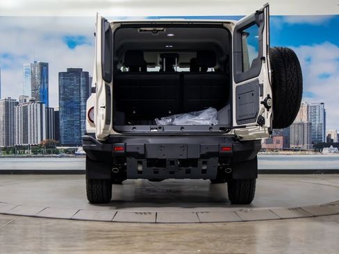 Used 2024 INEOS Grenadier image 12