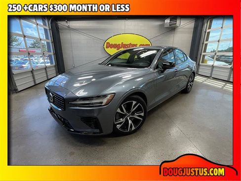 Used 2021 Volvo S60 T8 R-Design AWD/4WD image 1