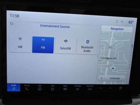 New 2025 Ford F150 Lariat w/ Equipment Group 502A High image 29