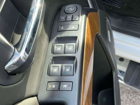 Used 2018 Chevrolet Silverado 1500 LTZ w/ High Desert Package image 13