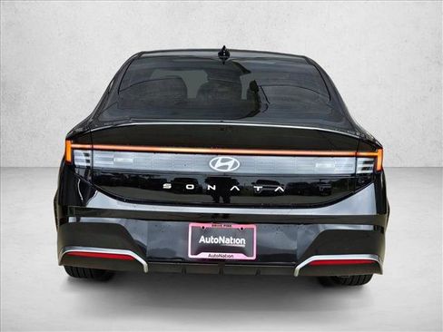 New 2026 Hyundai Sonata SEL FWD image 8