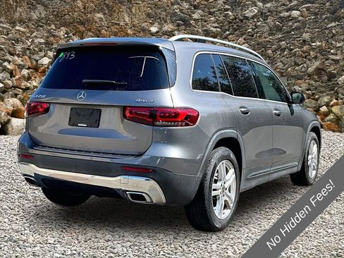 Used 2021 Mercedes-Benz GLB 250 4MATIC w/ Premium Package image 2