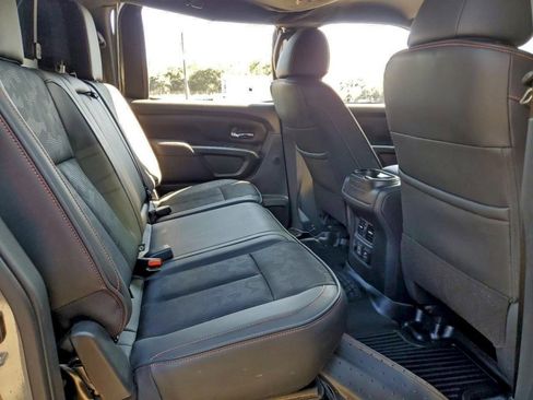 Used 2023 Nissan Titan PRO-4X image 6