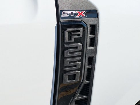 New 2026 Ford F250 XL w/ STX Appearance Package AWD/4WD image 38
