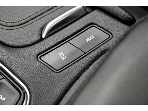 Certified 2024 Cadillac XT6 Premium Luxury AWD/4WD image 47