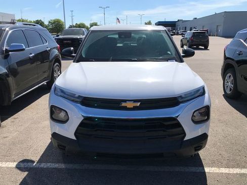 Certified 2023 Chevrolet TrailBlazer LS FWD image 11