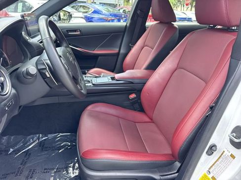 Certified 2024 Lexus IS 300 w/ Comfort Package image 11